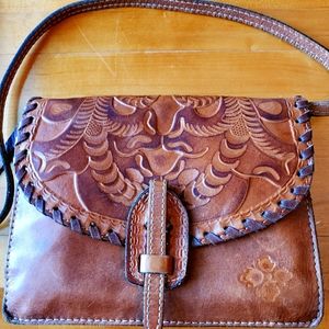 Patricia Nash Lanza Crossbody Organizer